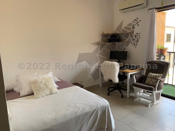 Venta de apartamento en Clayton AK