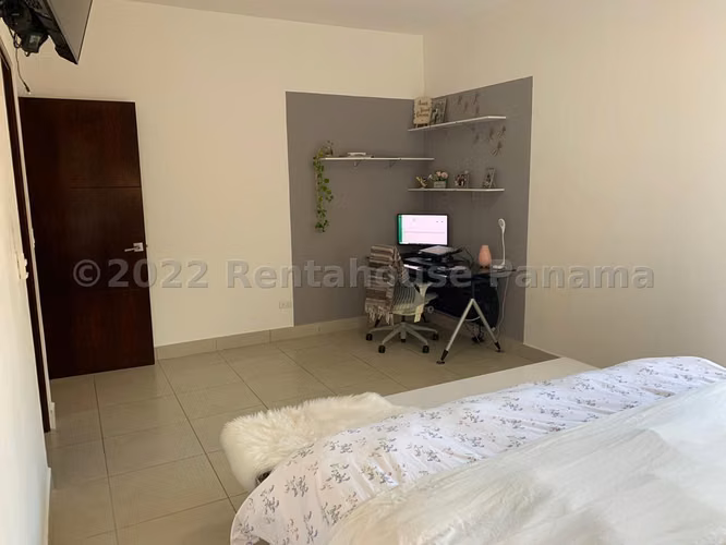 Venta de apartamento en Clayton AK