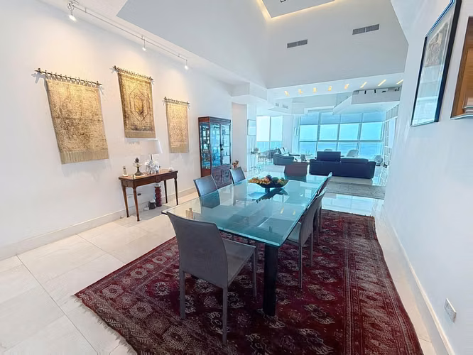 Venta de apartamento en Costa del Este PH Vitri - Piso Alto