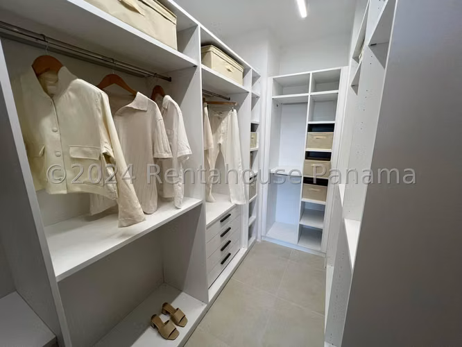Venta de apartamento en Santa Maria AK - Imagen 8