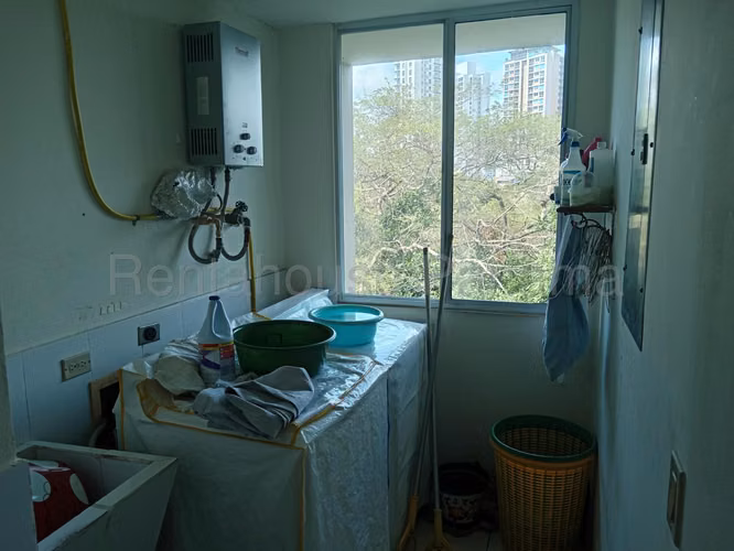 Vendo Apartamento de 122 m² en PH Hyde Park, Carrasquilla 26-5344GG
