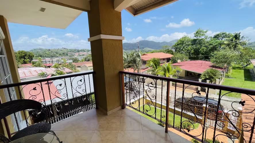 Venta de casa en Las Cumbres AK