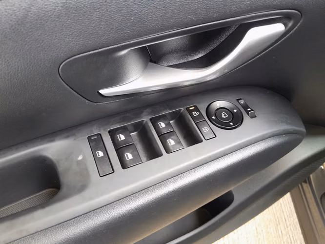 HYUNDAI TUCSON - 2026 - TUXX - Automarket - Imagen 4