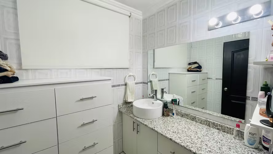 Venta de casa en Albrook    AK