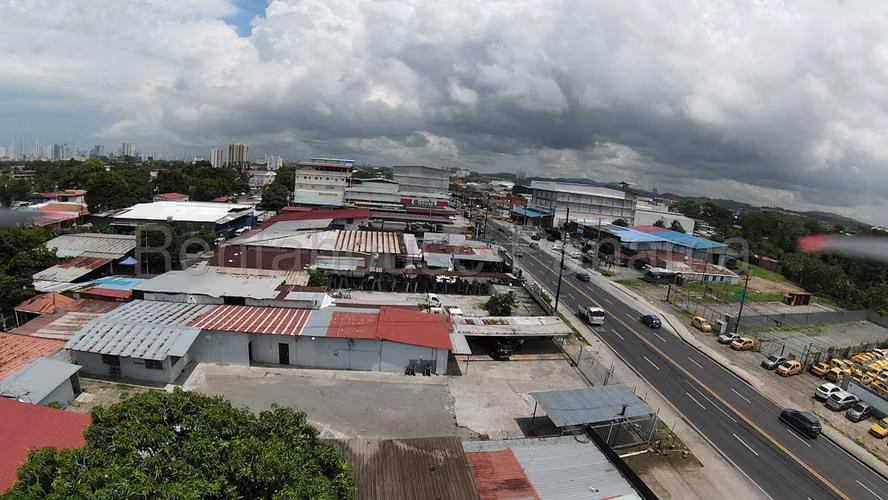 Vendo terreno Lote en Juan Diaz orilla de calle alto trafico OF 26-8106 - Imagen 3
