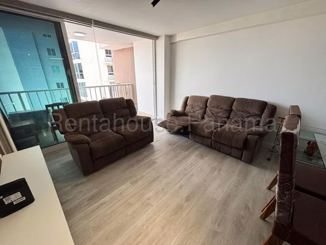 Apartment for Sale in Carrasquilla JG