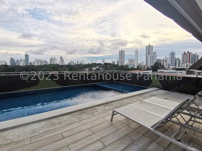 Apartamento en Venta en Parque Lefevre JG