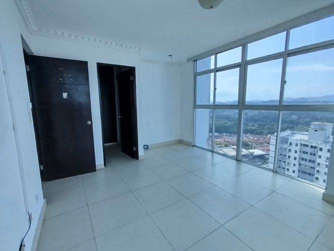 Apartamento Reposeído en Venta en Betania | PH Crystal Hills | 198m²