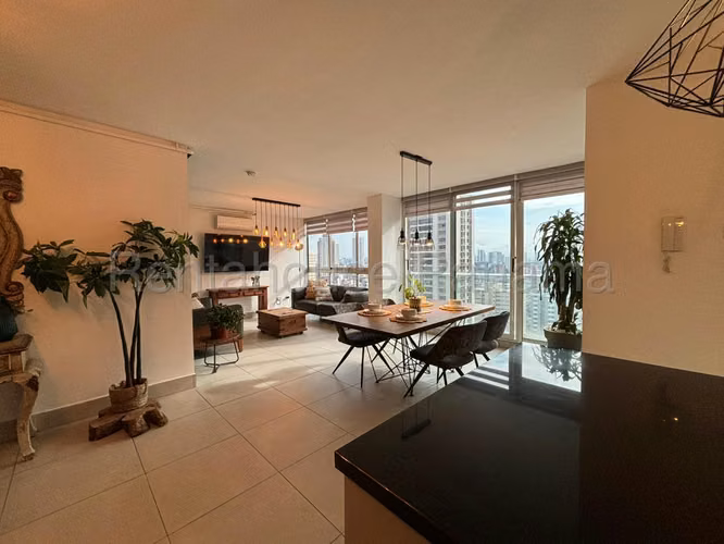 Venta de apartamento en Obarrio AK