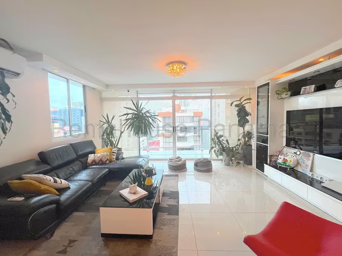 Venta de apartamento en El Cangrejo AK