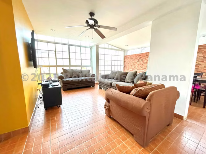 Venta de casa en Altos de Panama AK