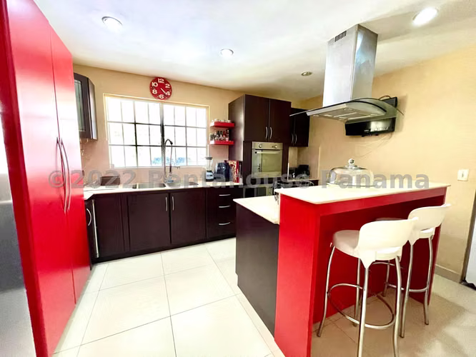 Venta de casa en Altos de Panama AK