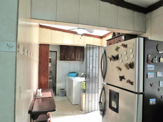 Venta de casa en Betania AK