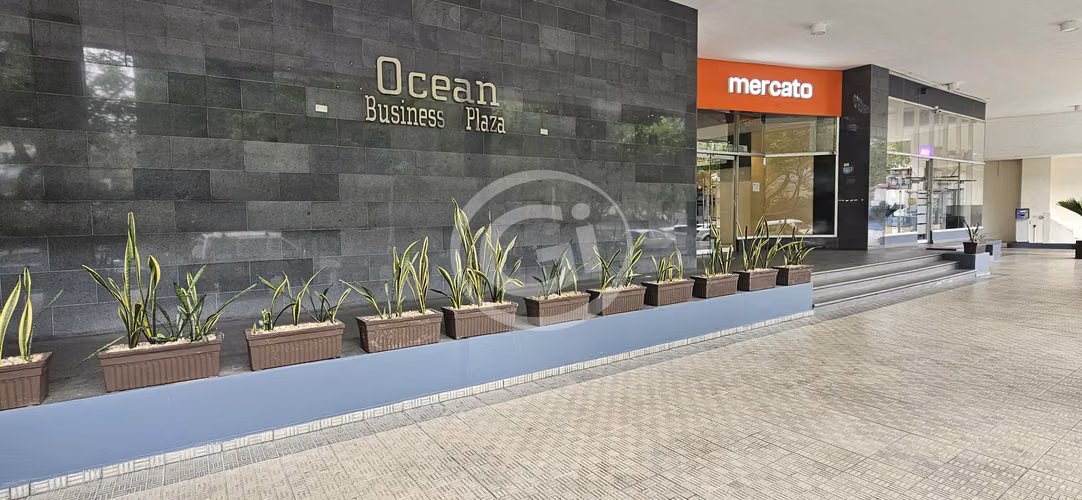 OCEAN BUSINESS Venta Oficina Torre Banesco incluye electricidad