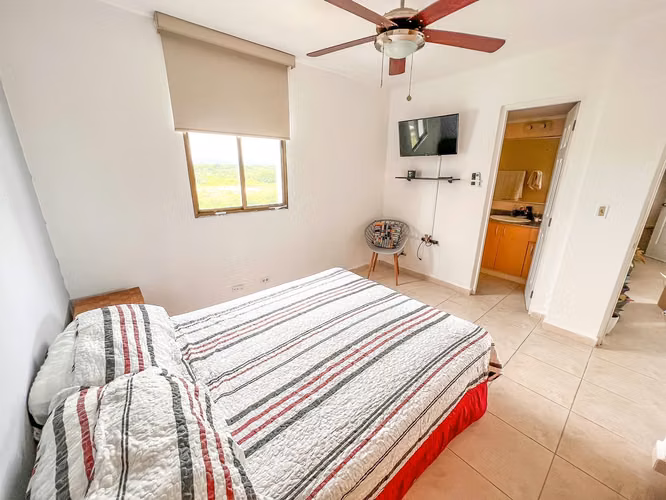 VENTA APARTAMENTO EN PLAYA BLANCA  (MR)