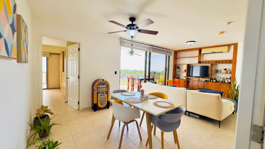 VENTA APARTAMENTO EN PLAYA BLANCA  (MR)