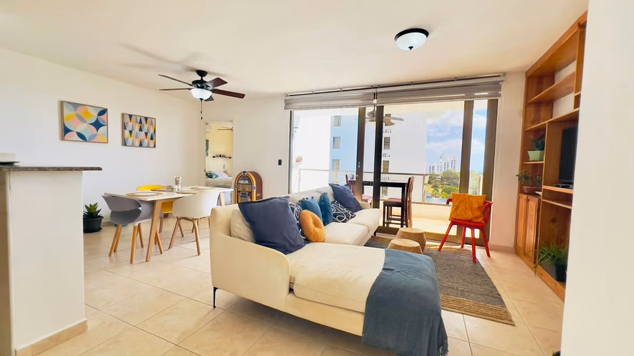 VENTA APARTAMENTO EN PLAYA BLANCA  (MR)