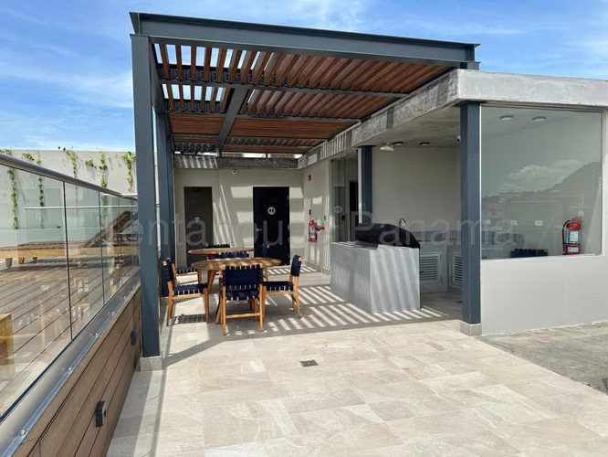 Apartamento en Alquiler en Casco Antiguo AFC 26-28