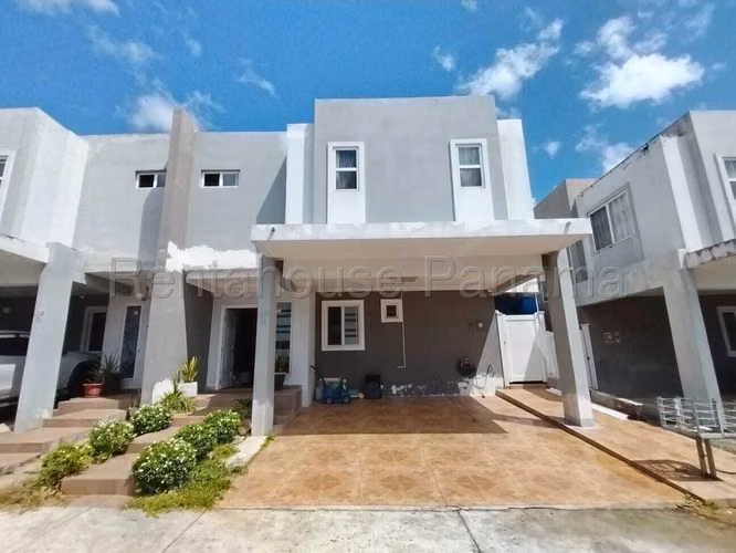 Apartamento en Venta en Brisas del Golf AFC 26-6206