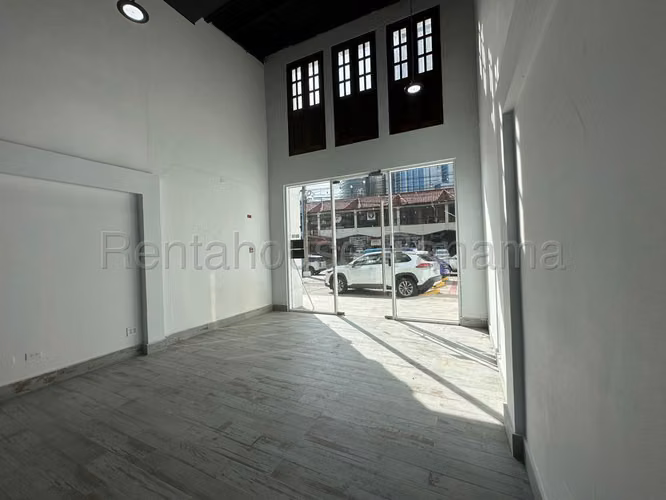 Local Comercial en Alquiler en Marbella AFC 26-6551