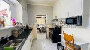 Venta de Casa con 323m2 en Albrook 26-8118SR