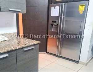Venta de Apartamento con 134m2 en Condado del Rey PH Kings Park 26-8114SR