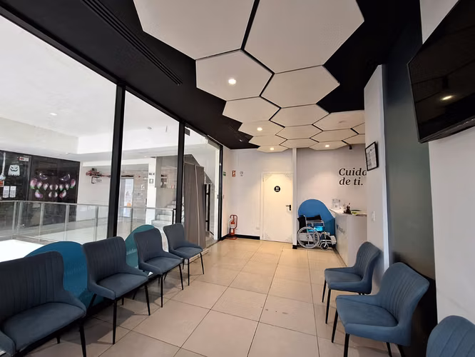 ALQUILER – LOCAL EN PH LIBERTY PLAZA, 12 DE OCTUBRE PRECIO SUPER NEGOCIABLES