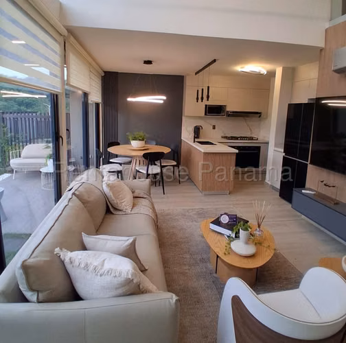 Venta de Casa en Panama Norte Ph Aura 152 Mts PD