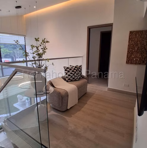 Venta de Casa en Panama Norte Ph Aura 152 Mts PD