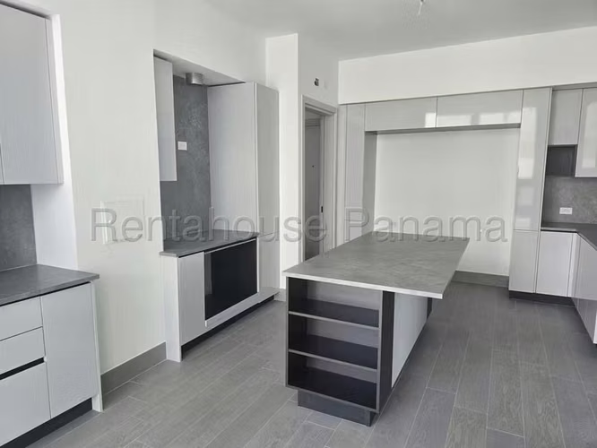 Apartamento en Venta en Santa Maria JG