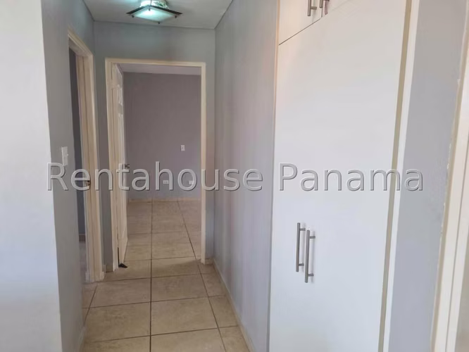 Alquiler de Casa en Brisas Del Golf  Brisas Village KC