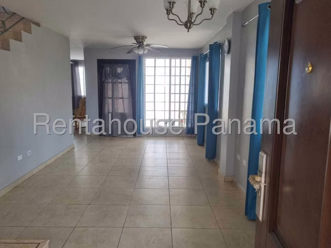 Alquiler de Casa en Brisas Del Golf  Brisas Village KC