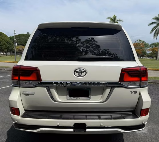 Toyota Land Cruiser - Imagen 5