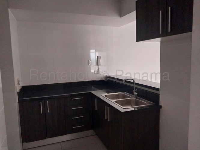 Se Vende Apartamento en Betania LA26-8168