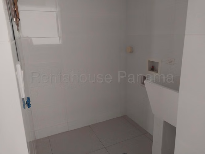 Se Vende Apartamento en Betania LA26-8168