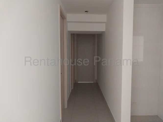 Se Vende Apartamento en Betania LA26-8168
