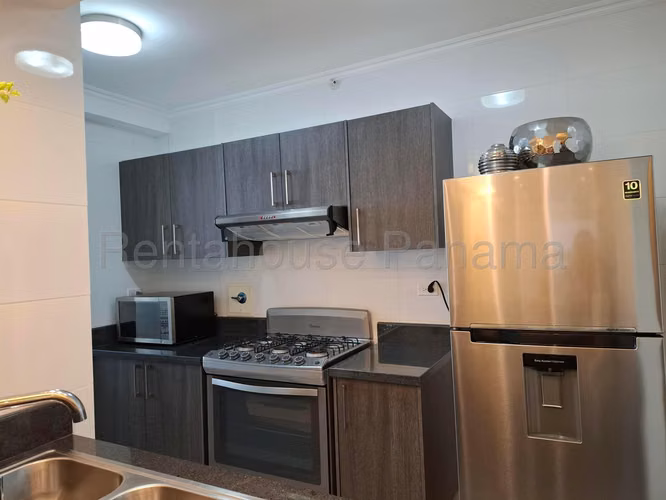 Se Vende Apartamento en Betania LA26-8176