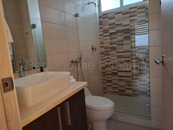 Se Vende Apartamento en Betania LA26-8176