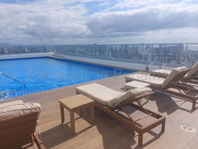 Se Vende Apartamento en Edison Park LA26-8181