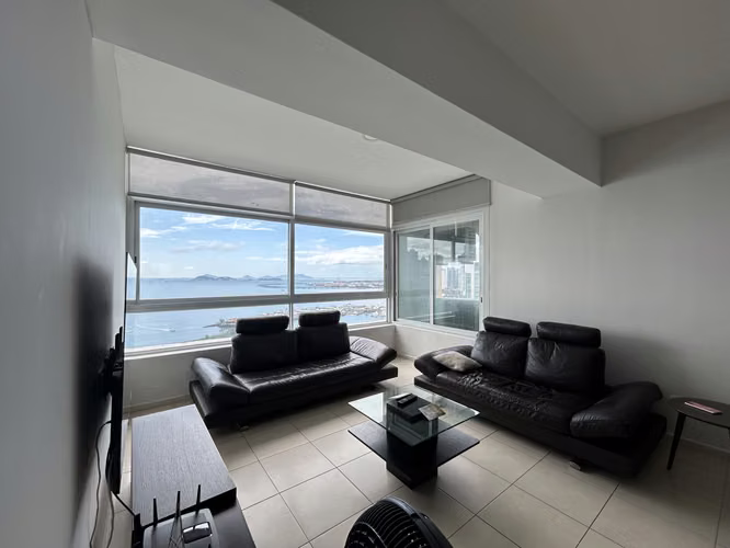 Ocean View Apartment for Sale – PH Vista del Mar, Avenida Balboa