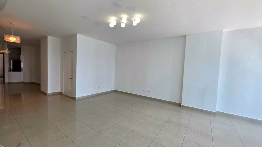 Alquiler de Apartamento en Obarrio Panamá | PH Galería Uno con 3 Habitaciones y 2 Estacionamientos - Imagen 5