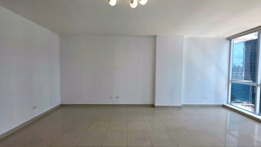 Alquiler de Apartamento en Obarrio Panamá | PH Galería Uno con 3 Habitaciones y 2 Estacionamientos - Imagen 2