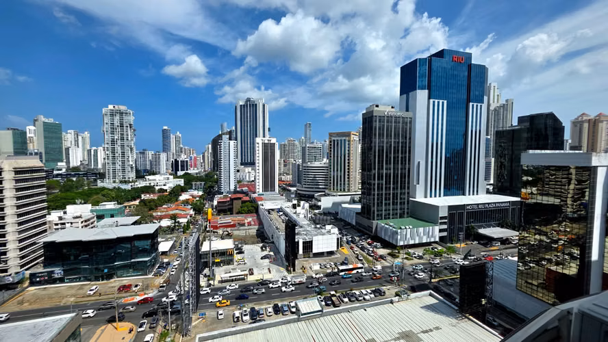 Alquiler de Apartamento en Obarrio Panamá | PH Galería Uno con 3 Habitaciones y 2 Estacionamientos - Imagen 16