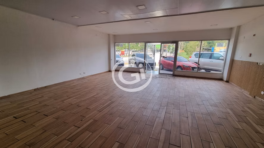 Alquiler Local Comercial en Condado del Rey Ideal para Restaurante o Café