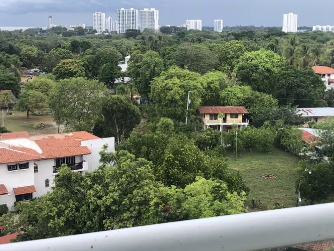 Venta de apartamento frente al mar en Farallon