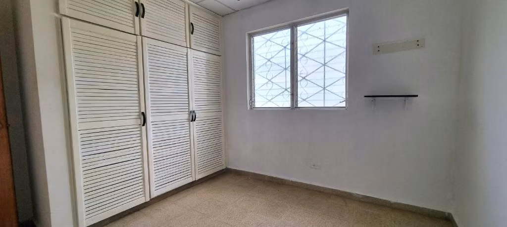 Se Alquila casa en El Bosque