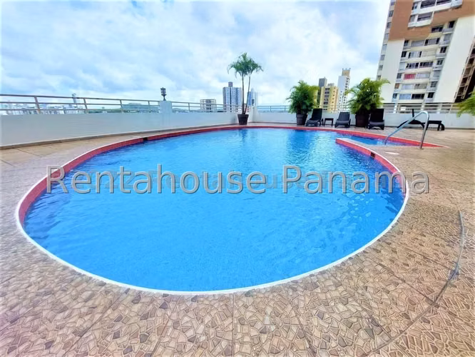 Vendo Apartamento de 107 m² en PH Sky Level, Hato Pintado 26-1184GG