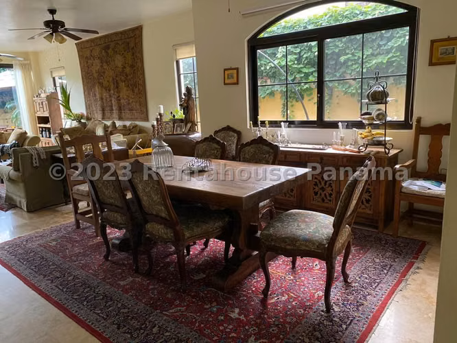 Casa en Alquiler en Costa Sur AFC 26-9378