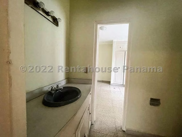 Venta propiedad El Cangrejo 26YCG6640