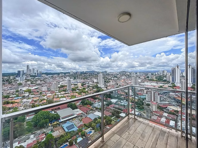 Venta de hermoso apartamento amoblado en El Carmen – PH Carreras